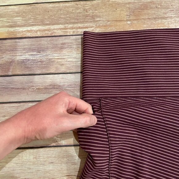 Athleta Salutation Stash Pocket 7/8 Tight Leggings Purple Pink Stripes - Picture 3 of 11